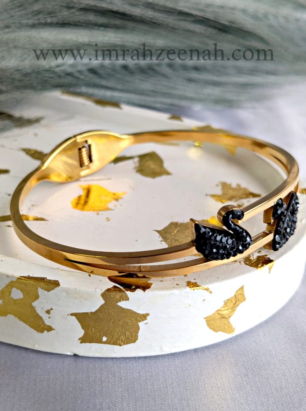 Duo Black Swan Bangle - Image 2