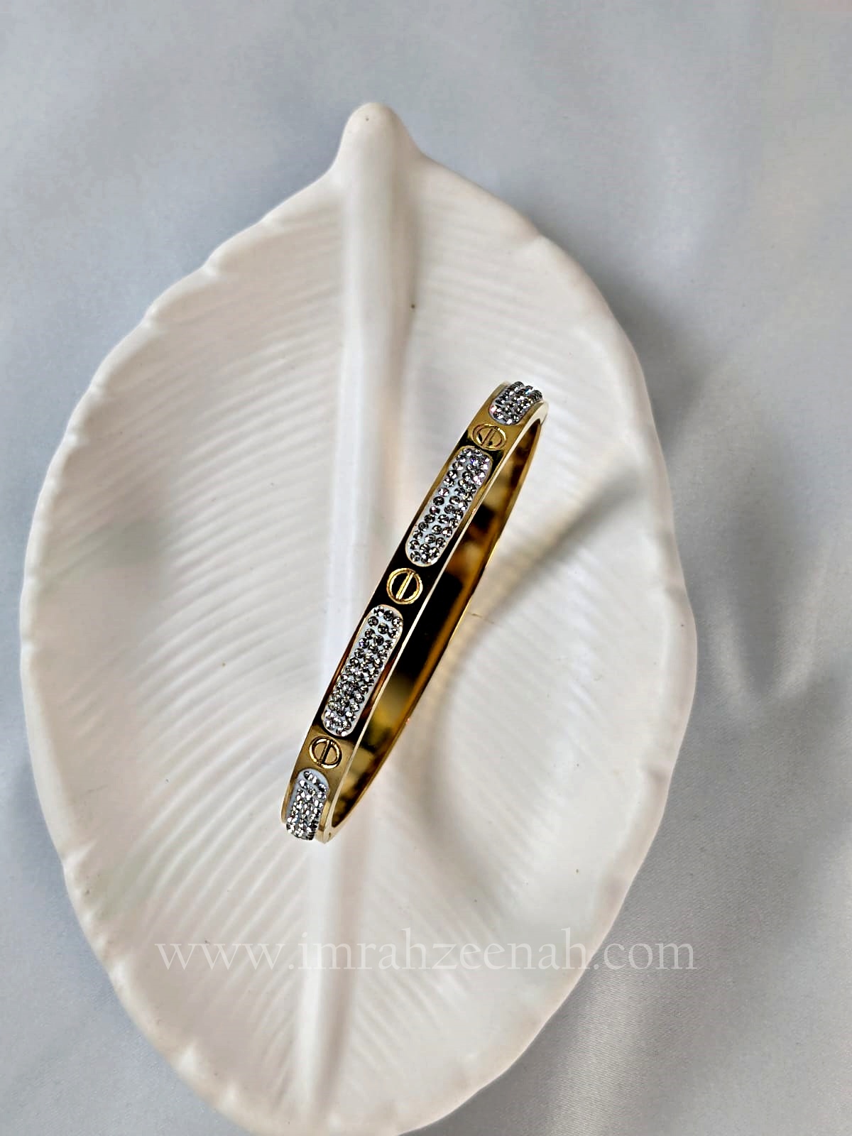 Radiant Love Bangle - Image 2