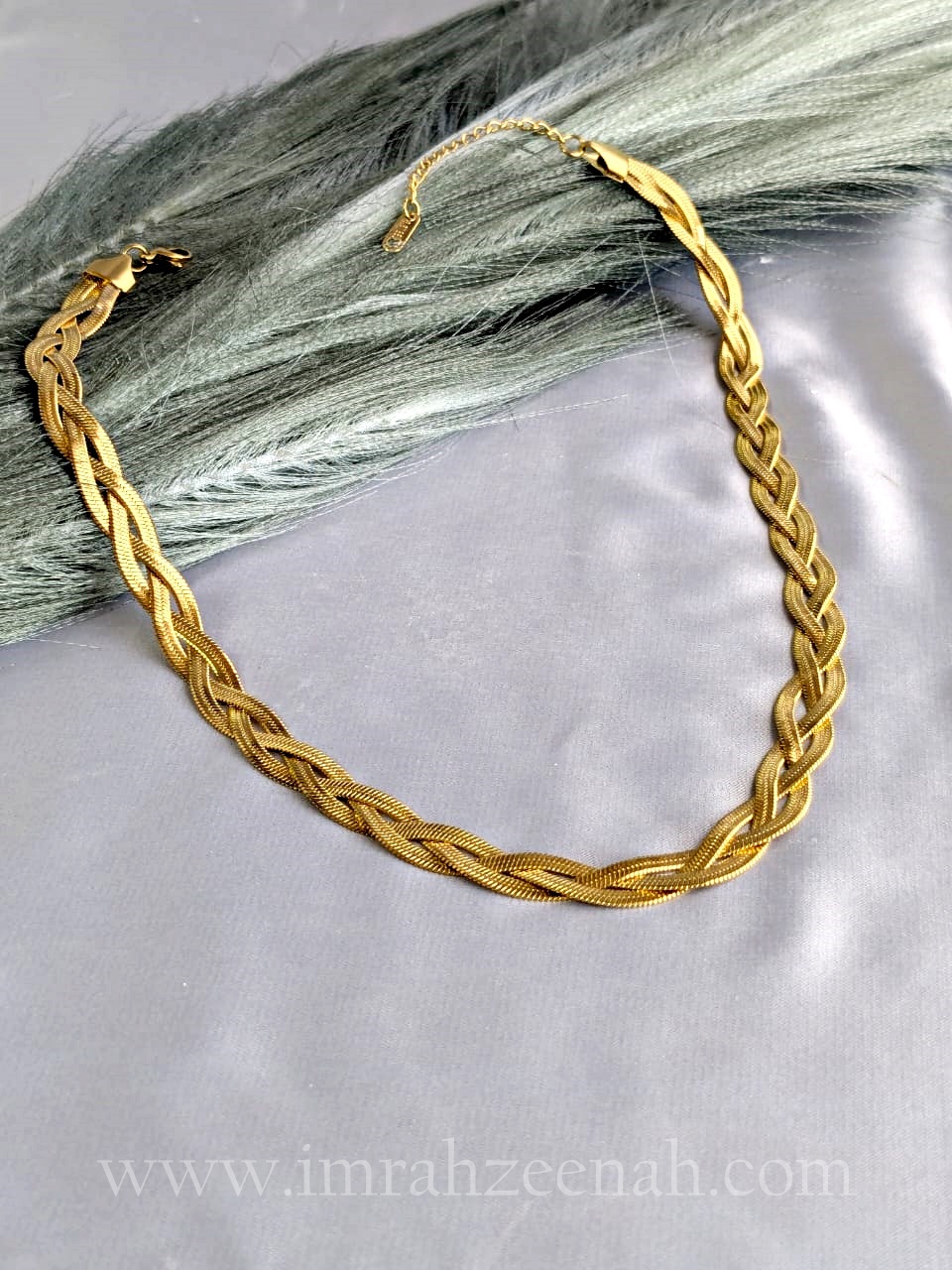 Serpentina – Snake Chain Necklace