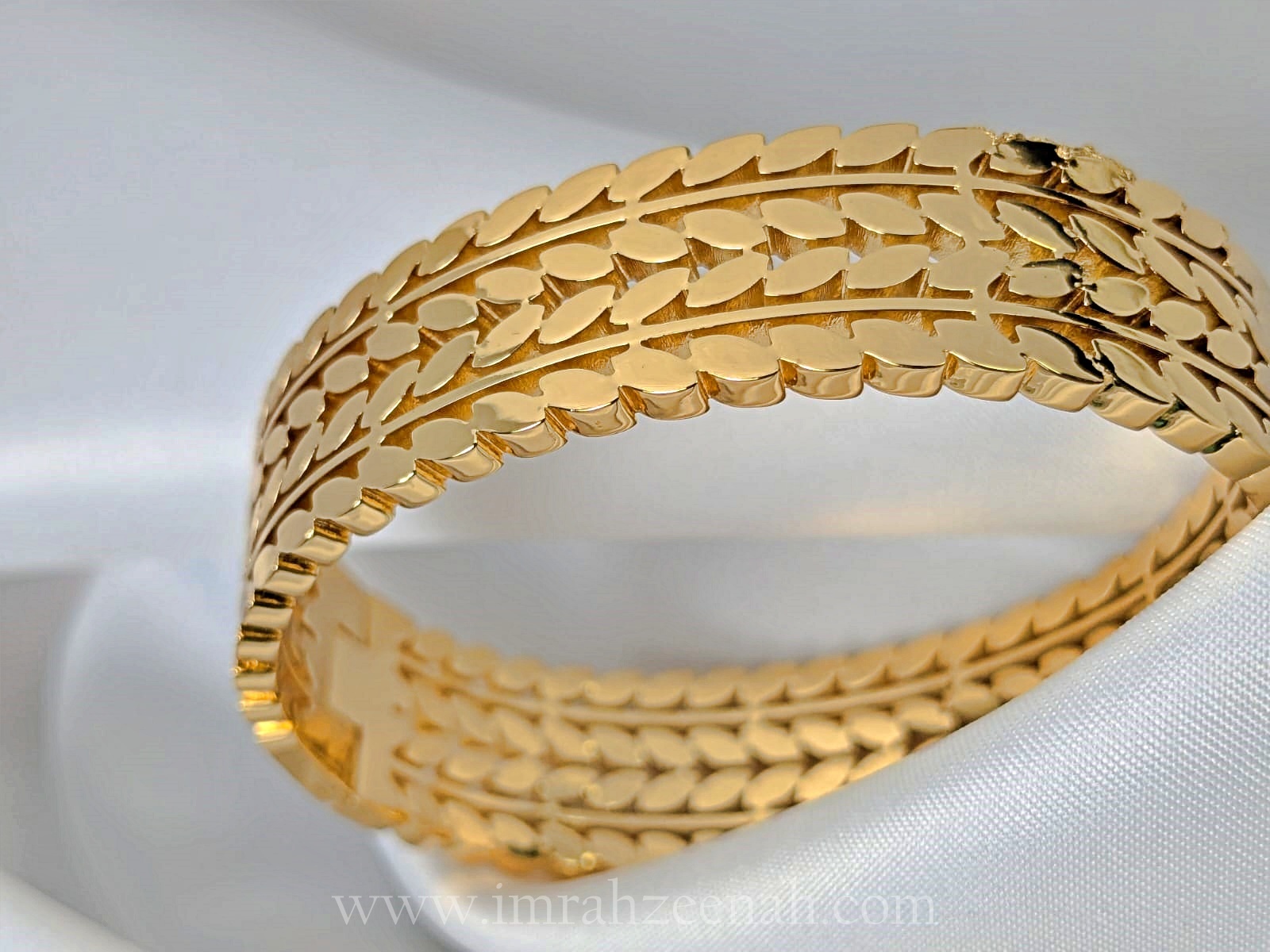 Golden Leaf Cuff - Stainless steel