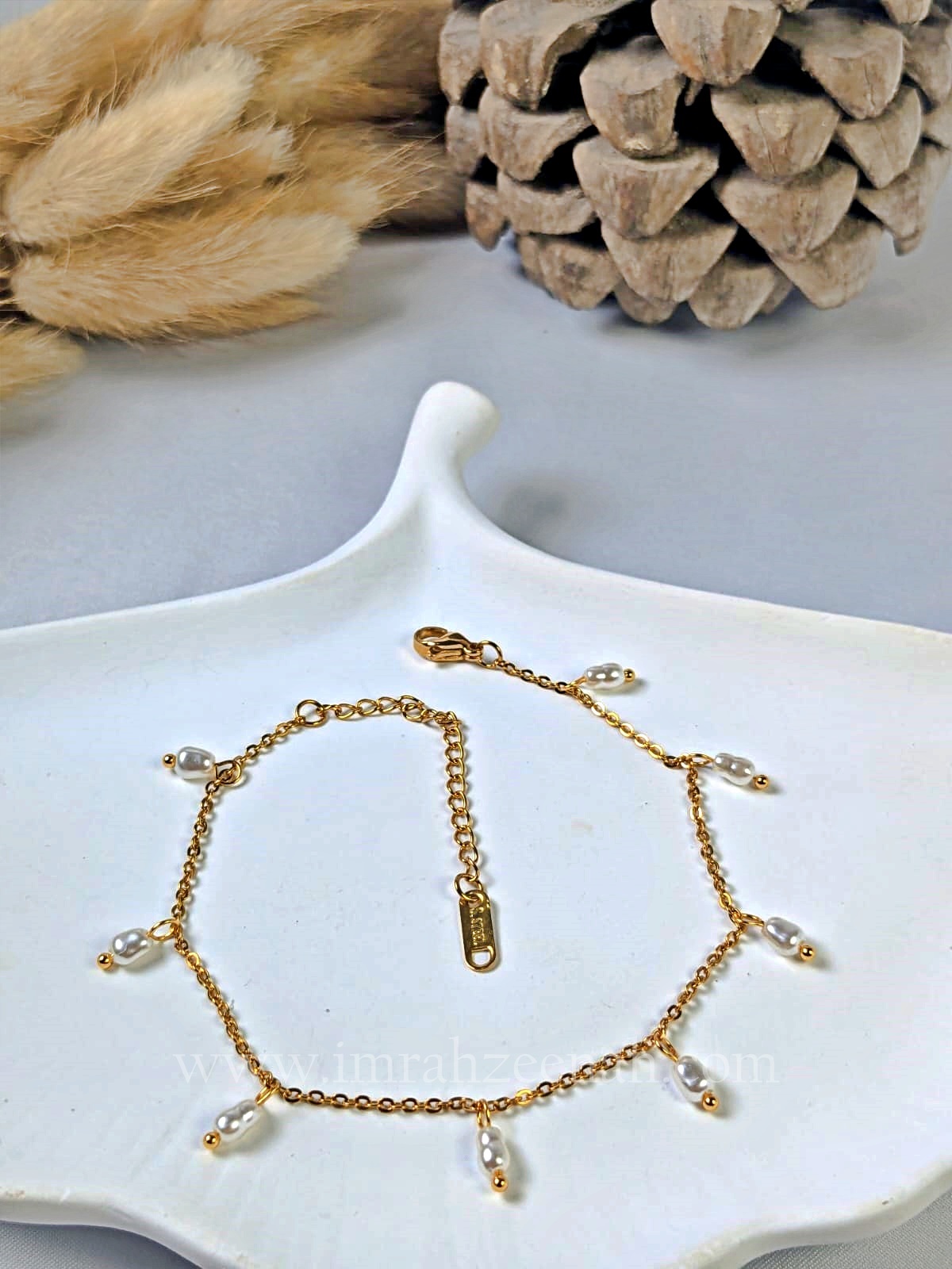 Golden Chain Anklet with Pearl Charms – Waterproof & Anti-Tarnish