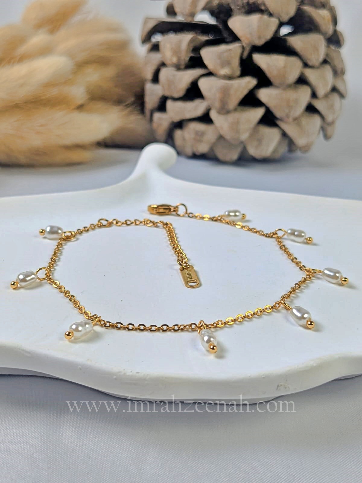 Golden Chain Anklet with Pearl Charms – Waterproof & Anti-Tarnish