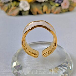 Golden waterproof wave adjustable ring for women, anti-tarnish stainless steel jewelry in Pakistan