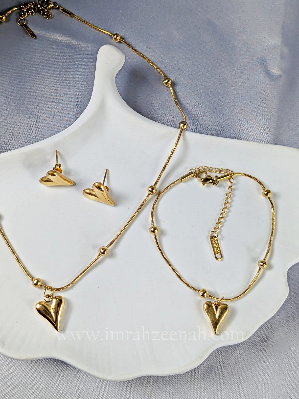 Heart Necklace Jewelry Set with Bracelet & Stud Earrings – Waterproof, Anti Tarnish, Stainless Steel, Hypoallergenic