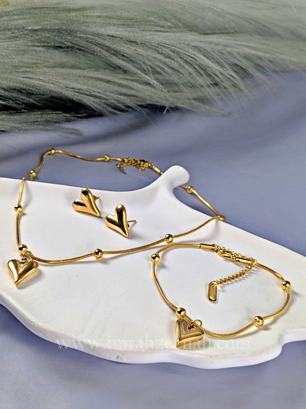 Heart Necklace Jewelry Set with Bracelet & Stud Earrings – Waterproof, Anti Tarnish, Stainless Steel, Hypoallergenic