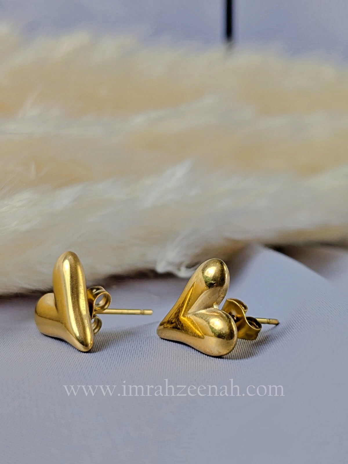 Heart Stud Earrings – Waterproof, Anti Tarnish, Stainless Steel, Hypoallergenic Daily Wear Jewelry