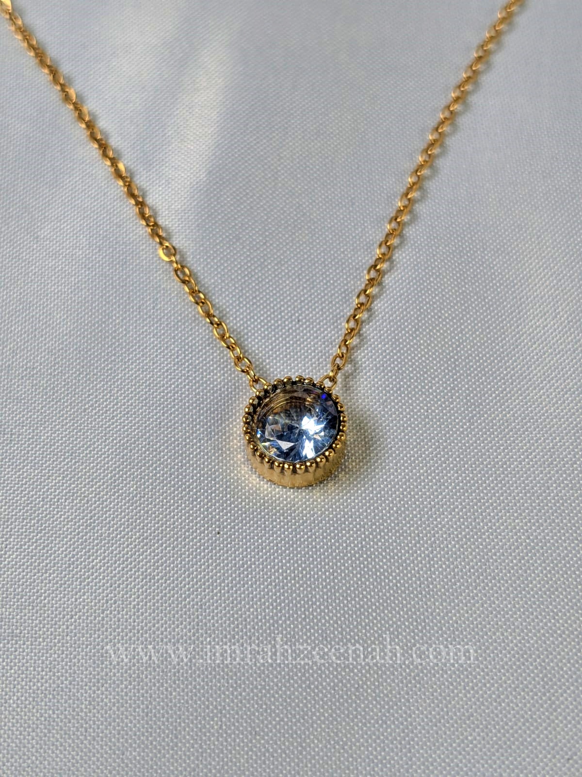 Minimal white crystal circle pendant necklace with golden thin chain stainless steel