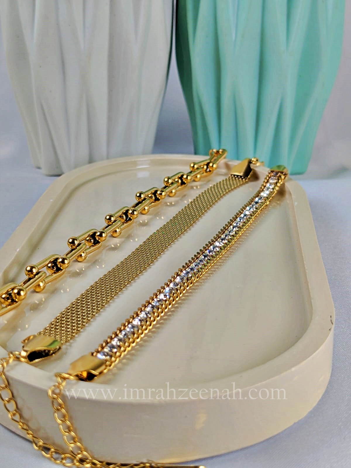 Stackable gold bracelet set for women – link, mesh, and crystal design