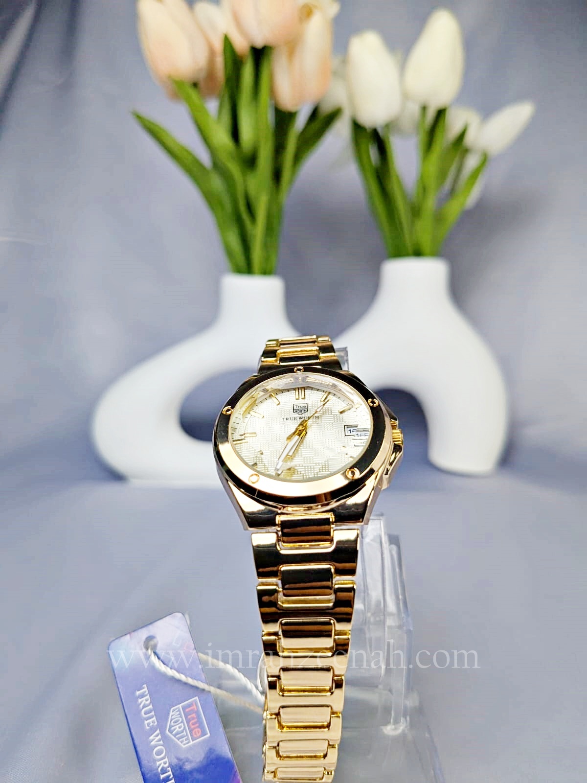 TW Philipe Style - Precision Quartz With Date Window golden color