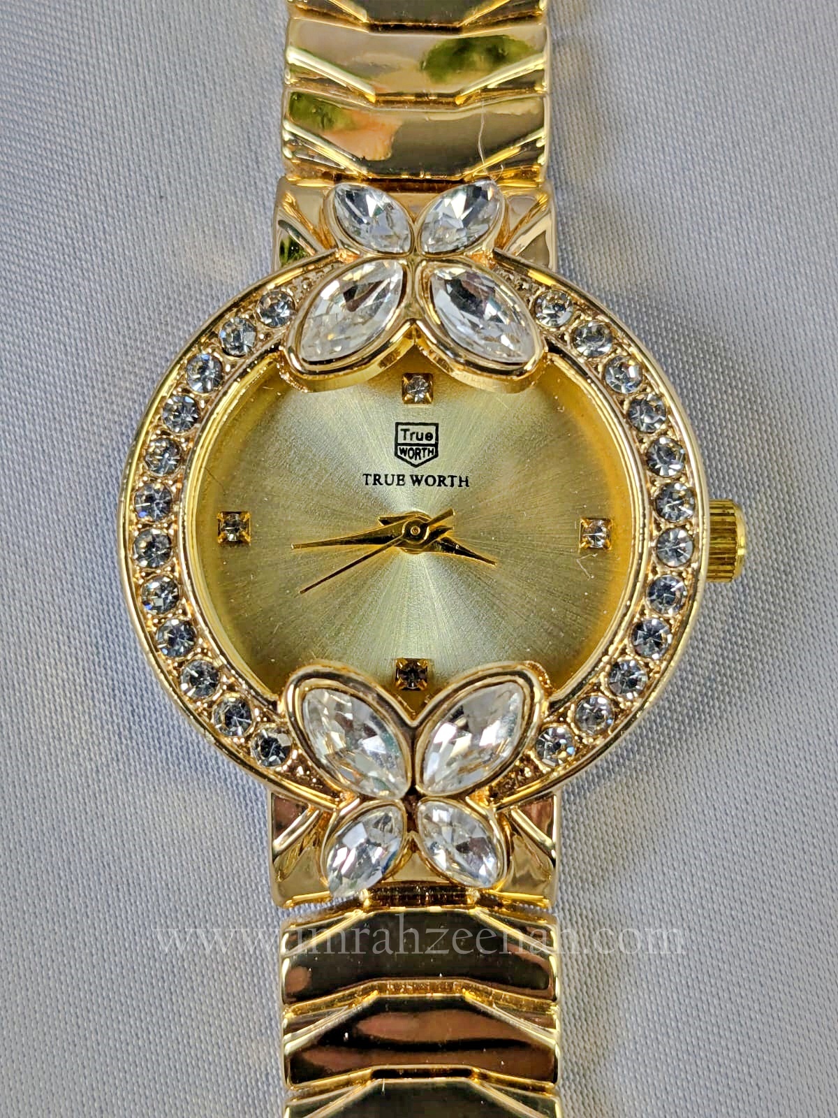 True woth aurora butterfly watch two tone & all golden