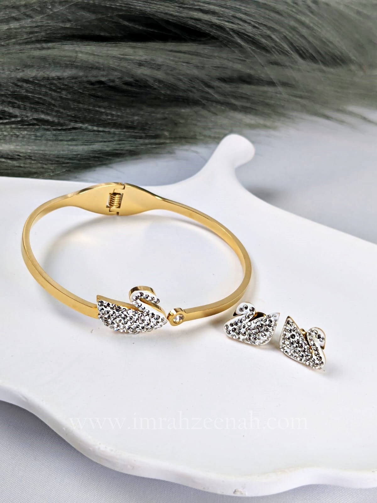 White Swan Bangle & Ring Jewelry Set – Stainless Steel